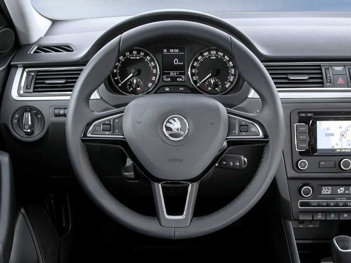 Skoda Rapid I Универсал 5 дв. Spaceback — фото 8