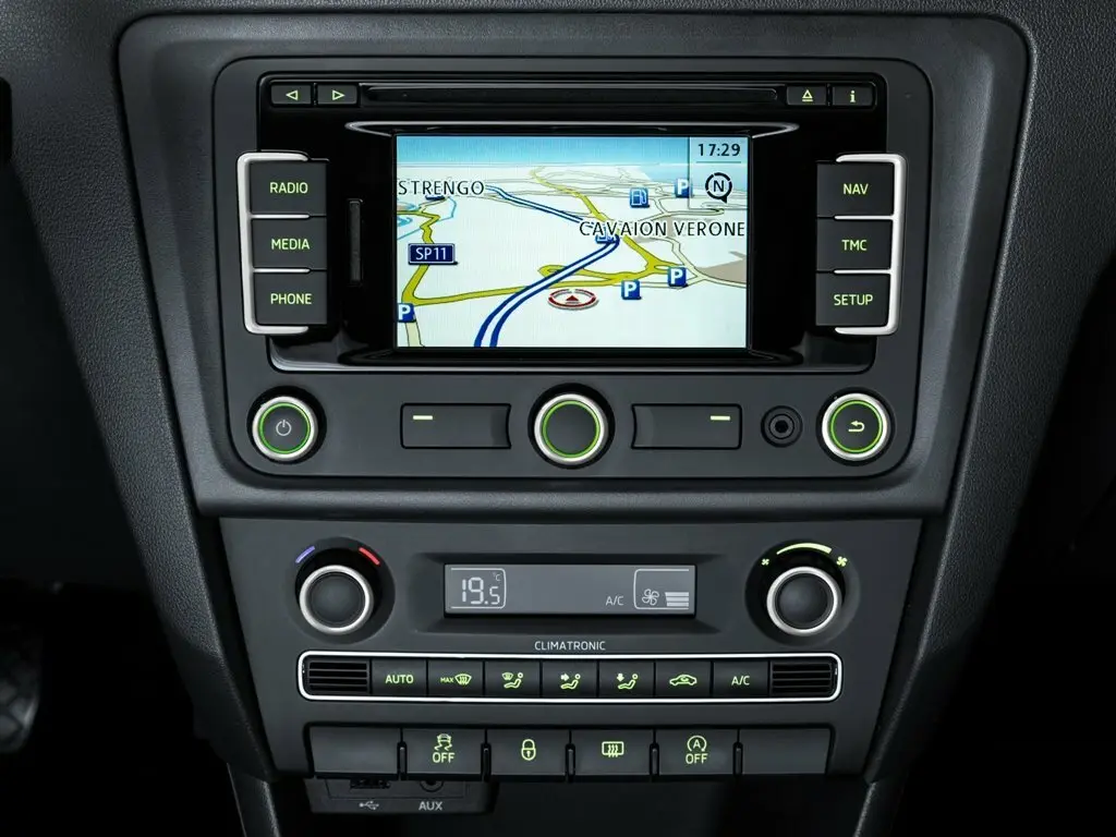 Skoda Rapid I Универсал 5 дв. Spaceback — фото 12