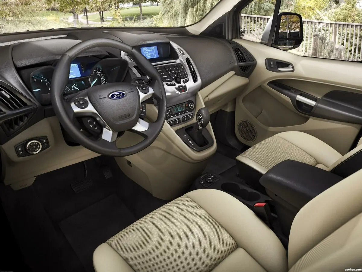 Ford Tourneo Connect II Компактвэн — photo 7