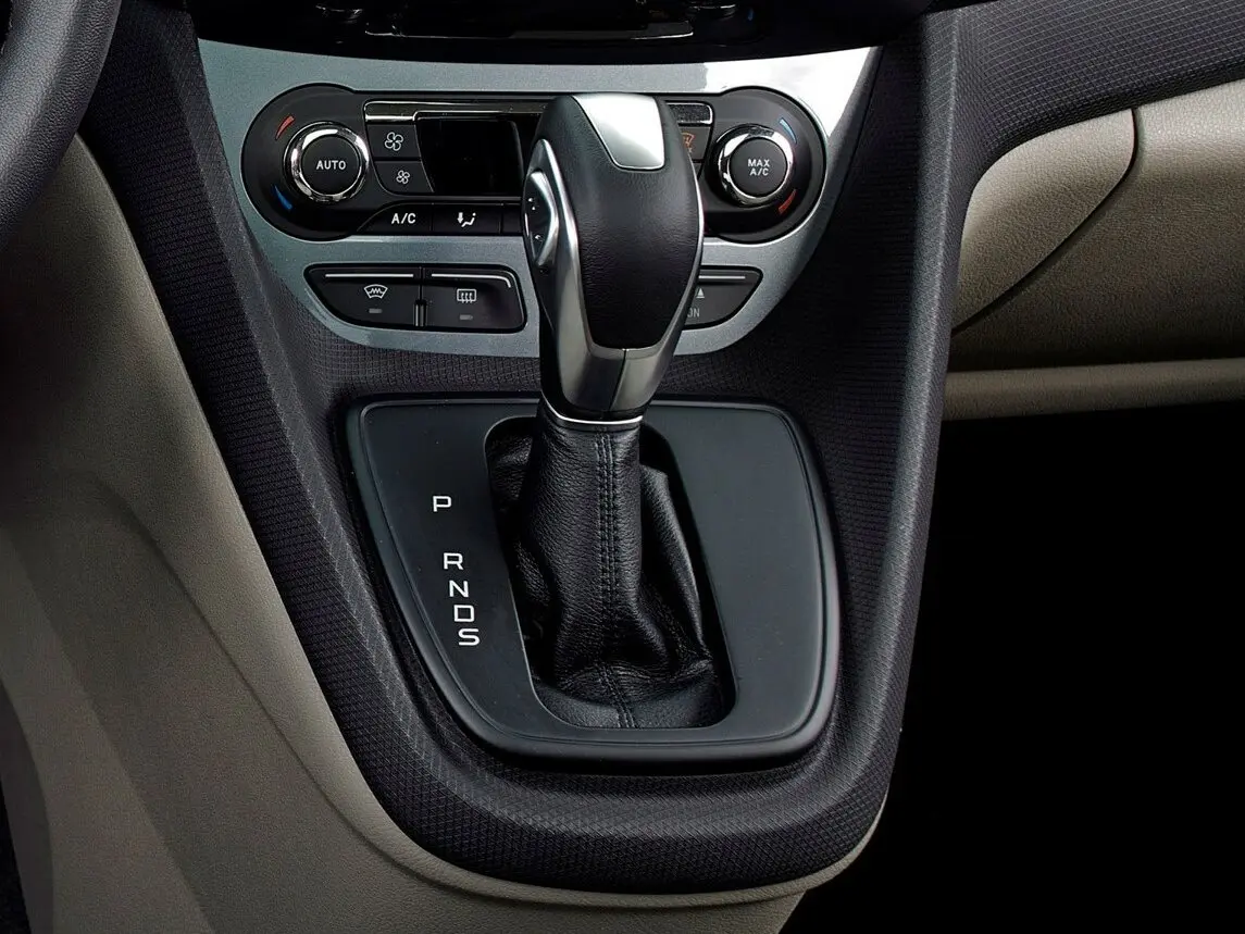 Ford Tourneo Connect II Компактвэн — photo 12