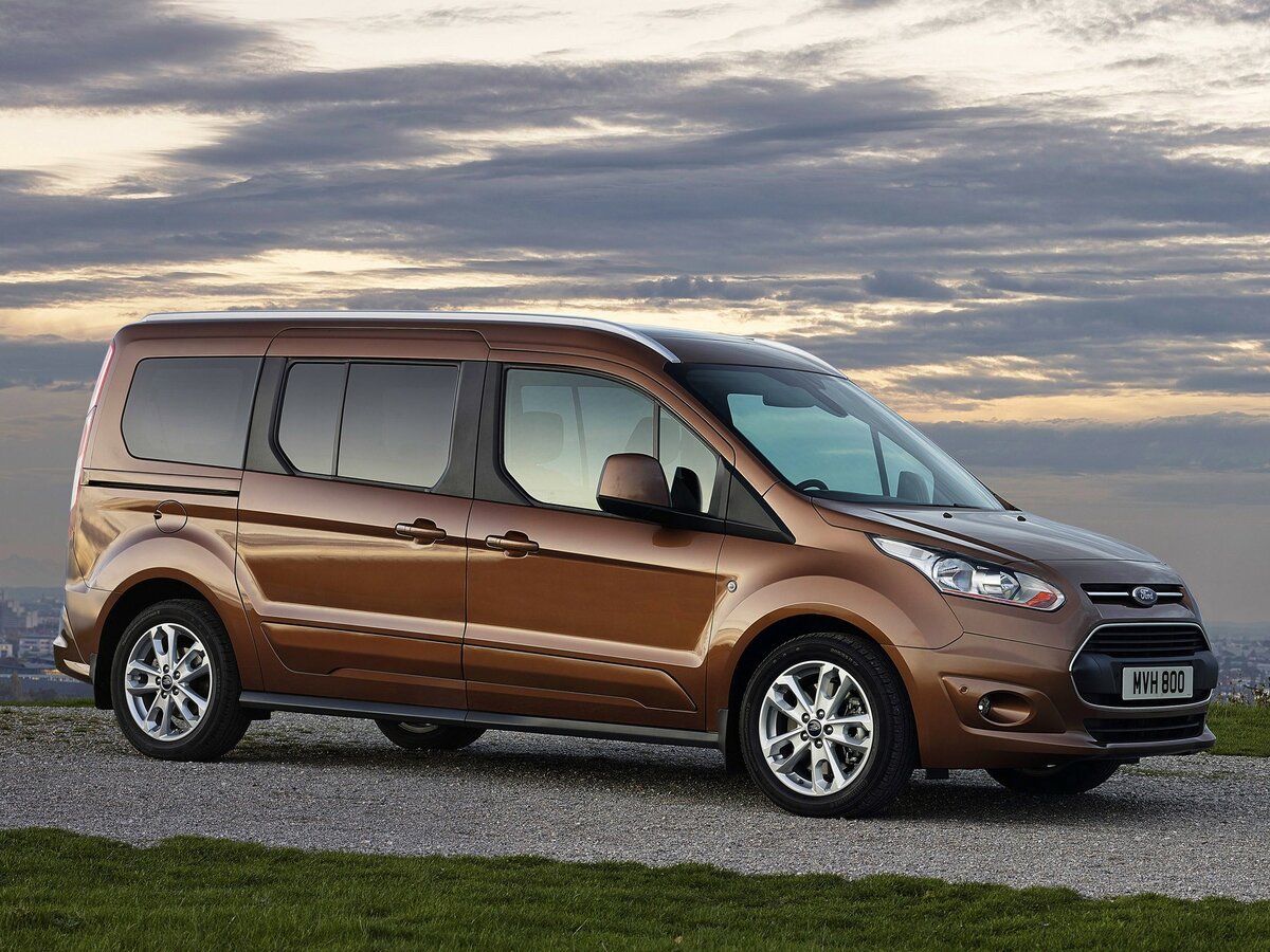 Ford Tourneo Connect II Компактвэн Grand — фото 2