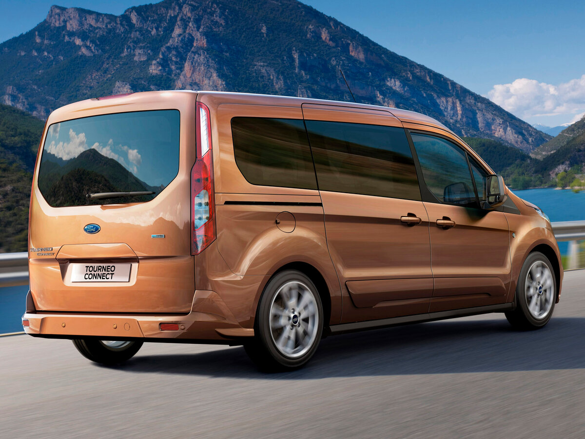 Ford Tourneo Connect II Компактвэн Grand — фото 4