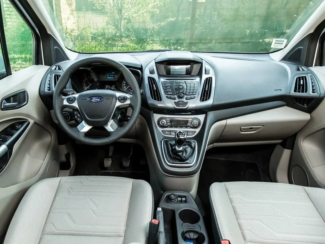 Ford Tourneo Connect II Компактвэн Grand — сүрөт 5