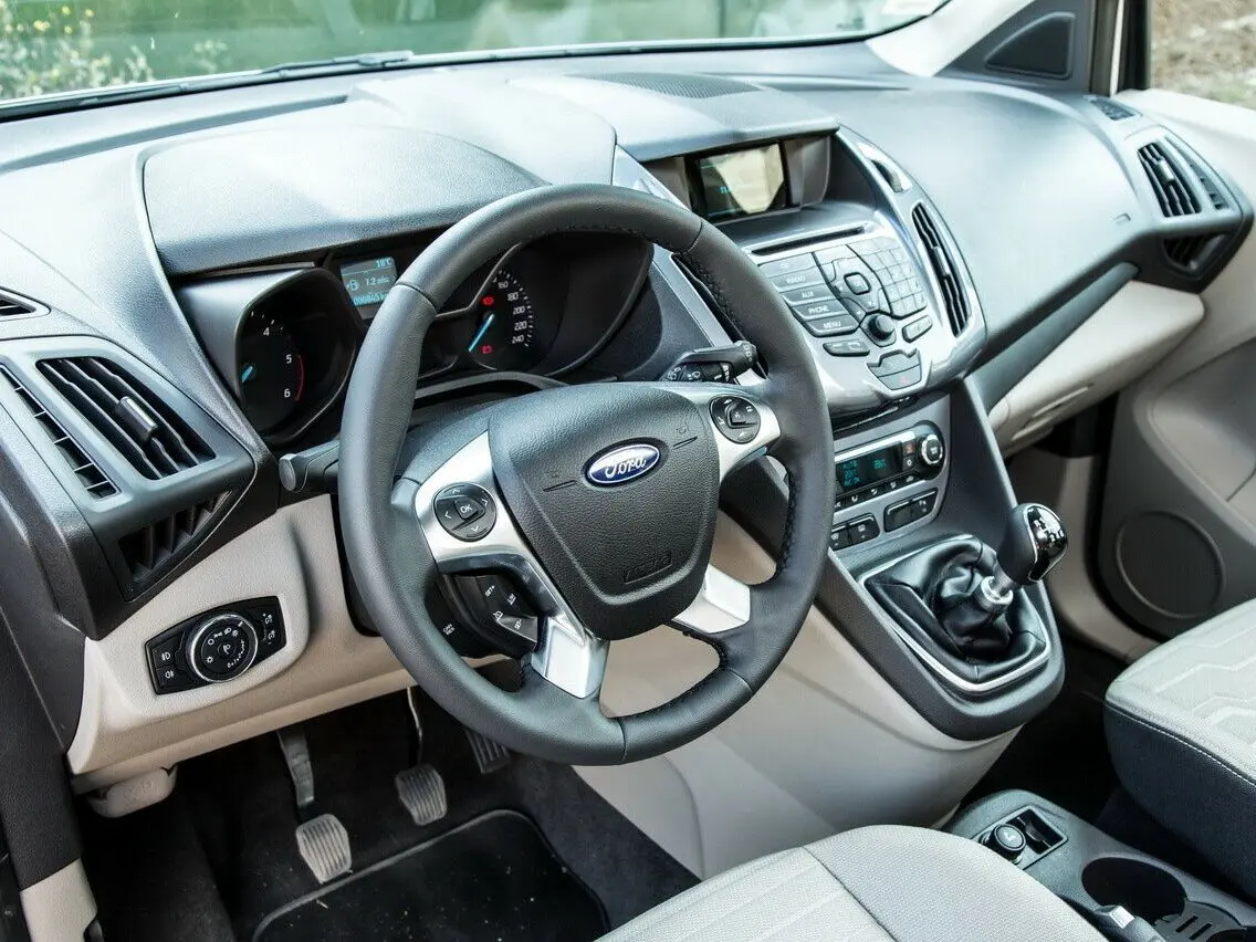 Ford Tourneo Connect II Компактвэн Grand — сүрөт 7