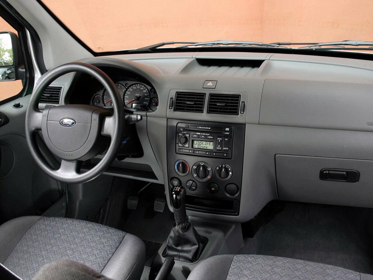 Ford Tourneo Connect I Компактвэн SWB — фото 6