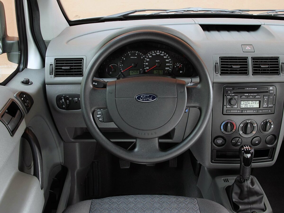 Ford Tourneo Connect I Компактвэн SWB — фото 7
