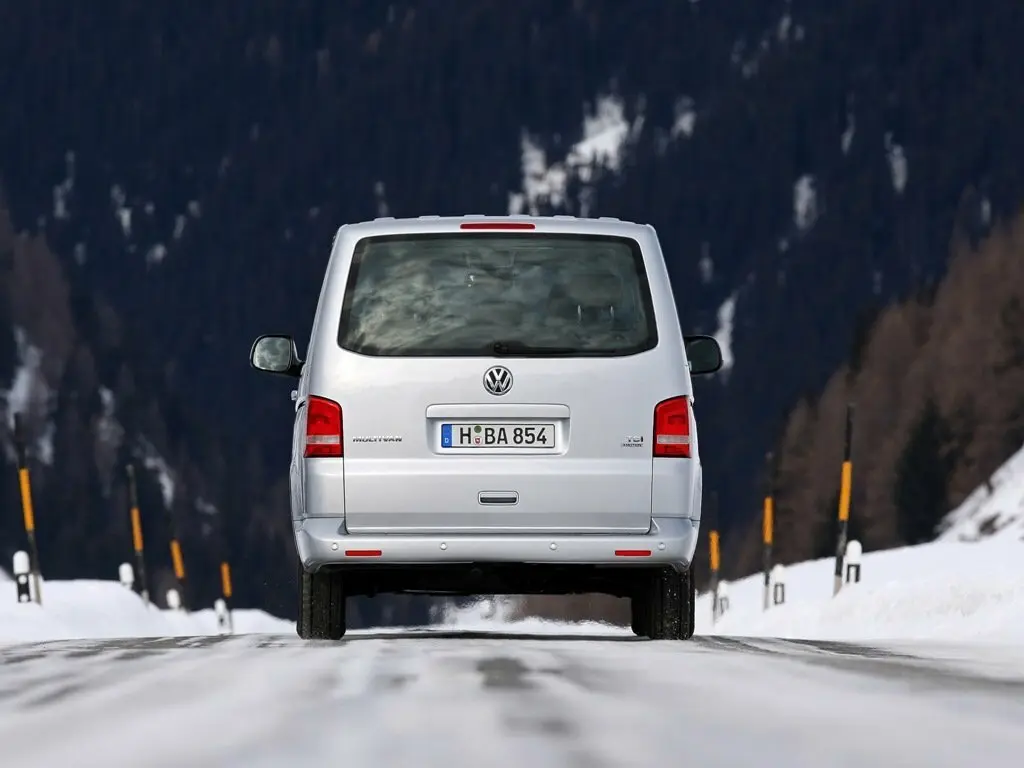 Volkswagen Multivan T5 Рестайлинг Минивэн Long — фото 3
