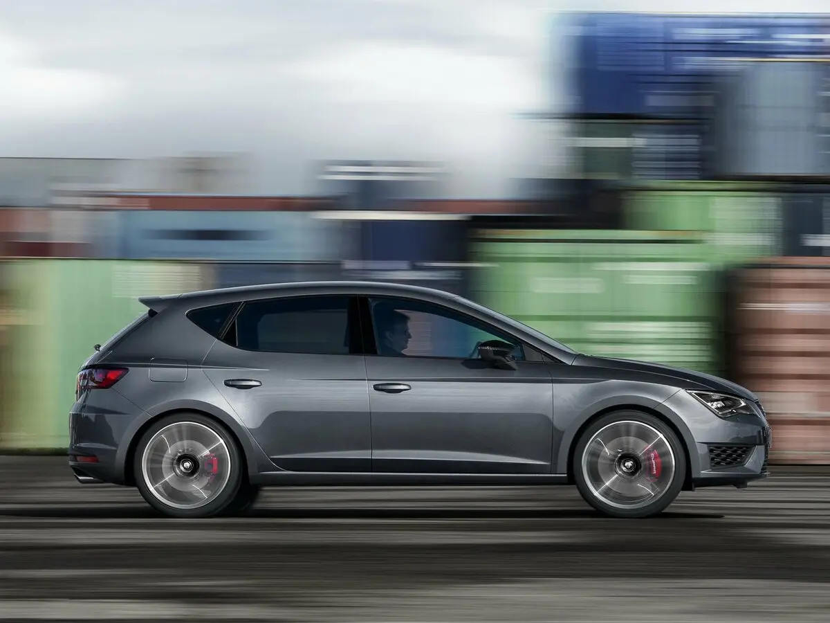 SEAT Leon Cupra III Хэтчбек 5 дв. — сүрөт 2