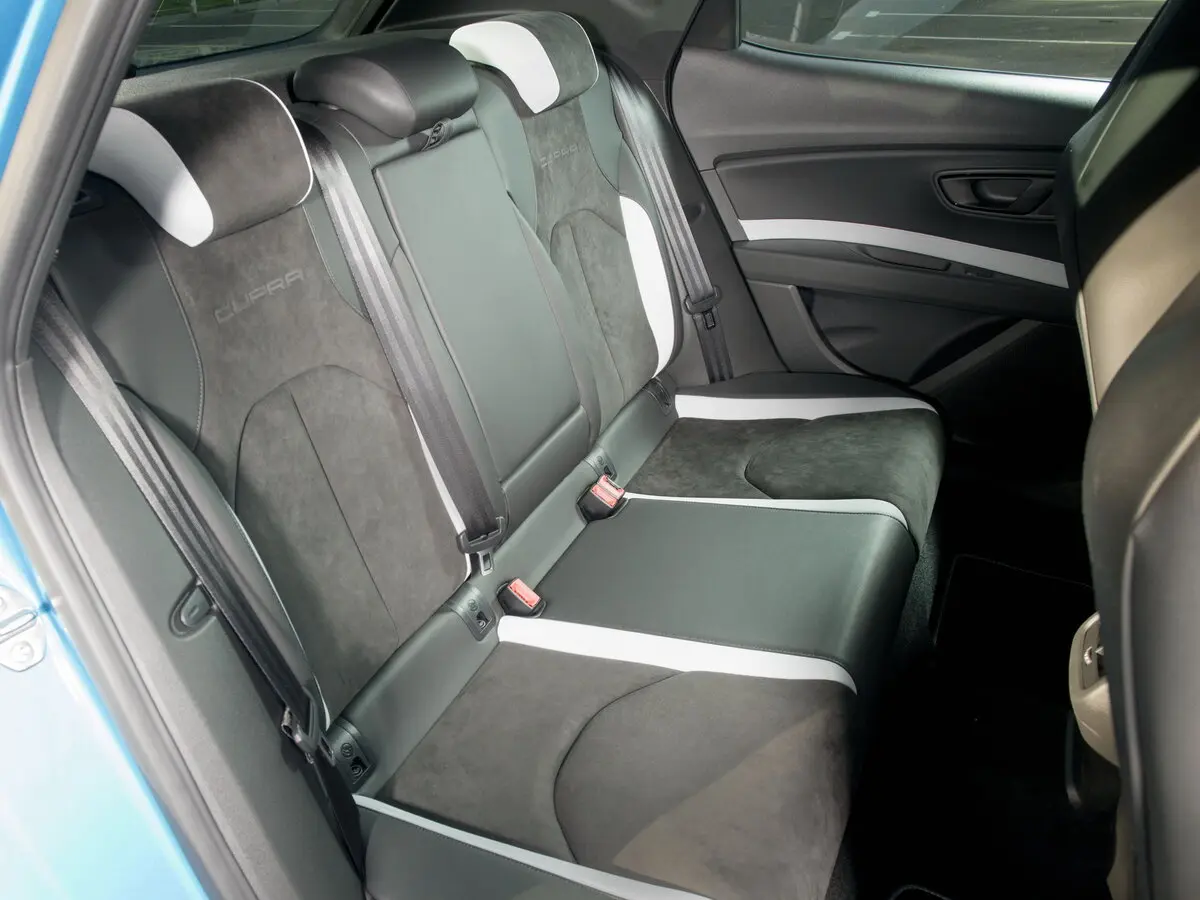 SEAT Leon Cupra III Хэтчбек 5 дв. — сүрөт 10