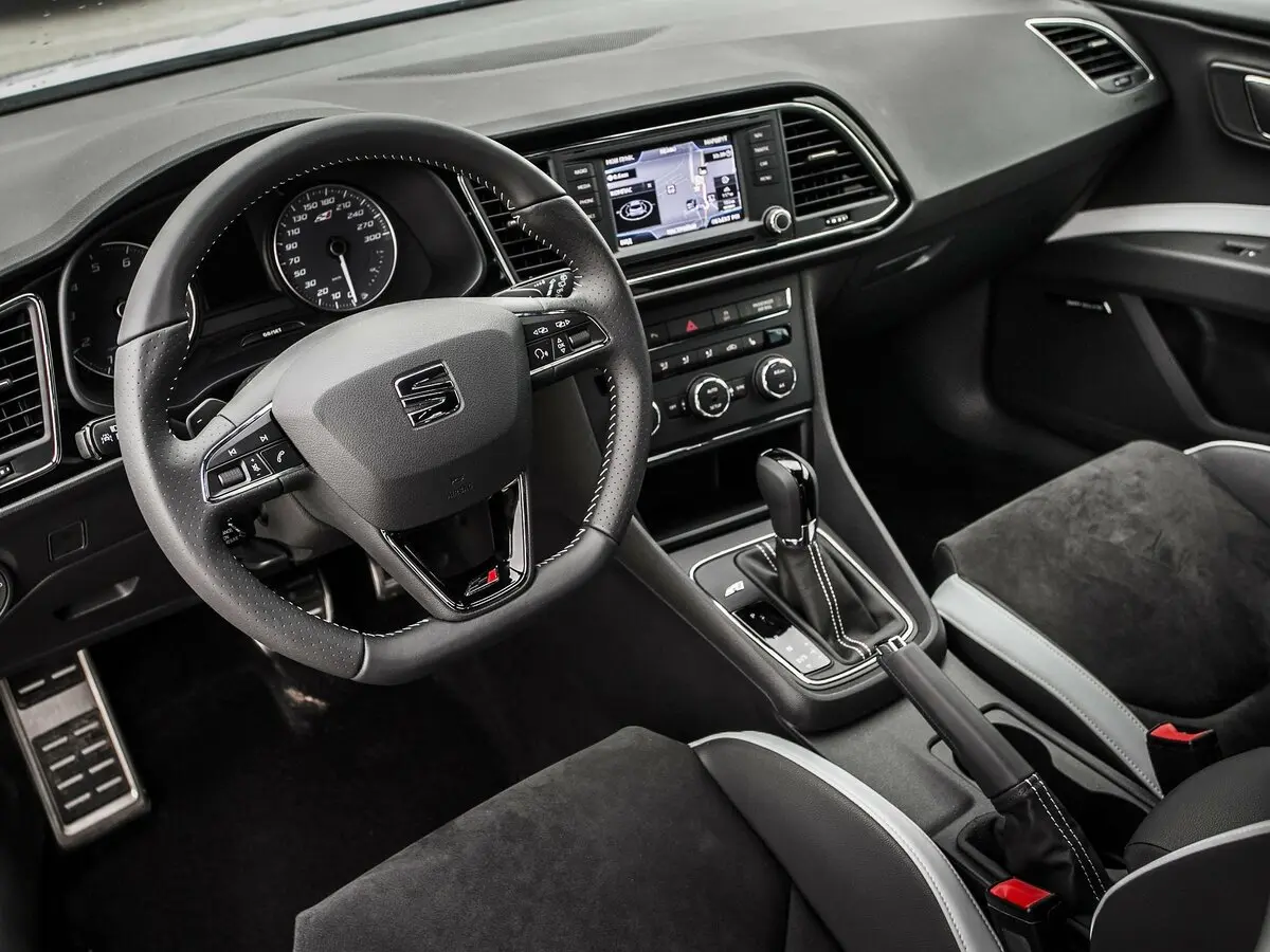 SEAT Leon Cupra III Хэтчбек 5 дв. — сүрөт 18