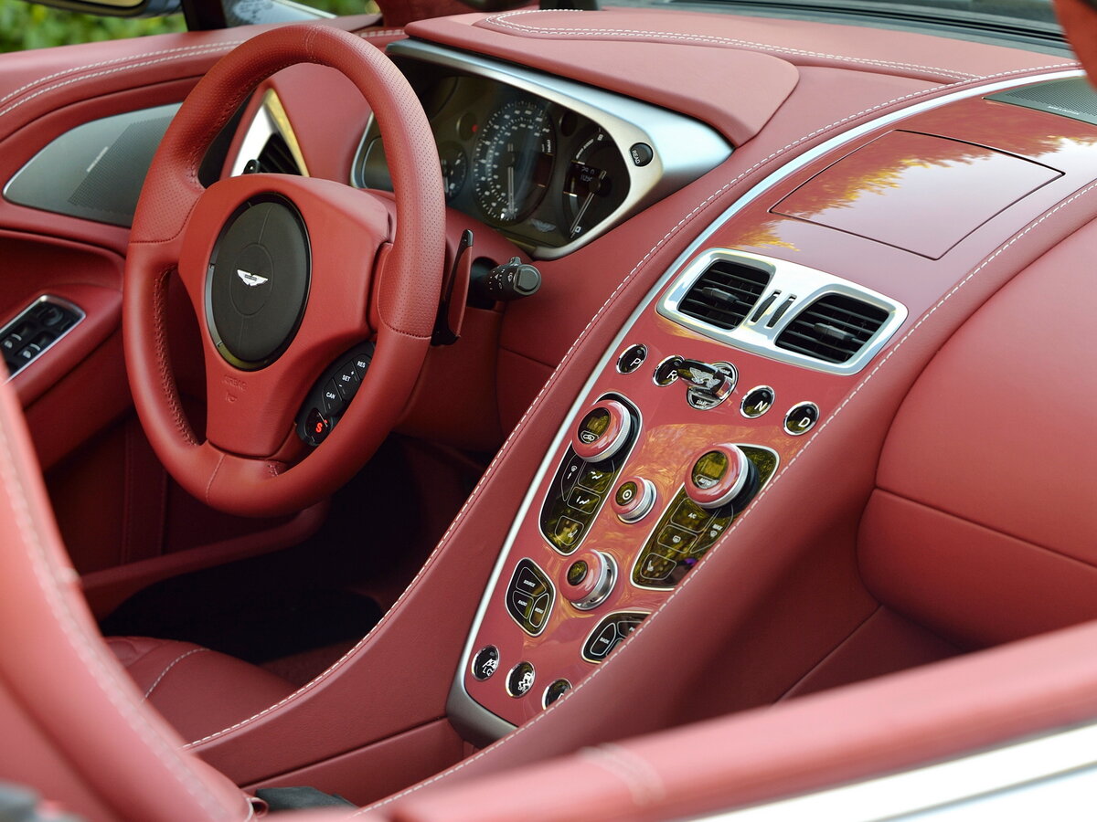 Aston Martin Vanquish II Родстер Volante — фото 6