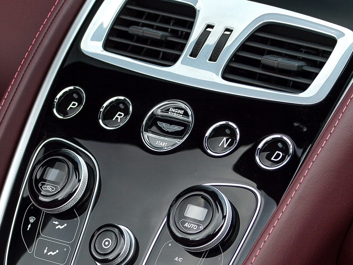Aston Martin Vanquish II Родстер Volante — фото 9