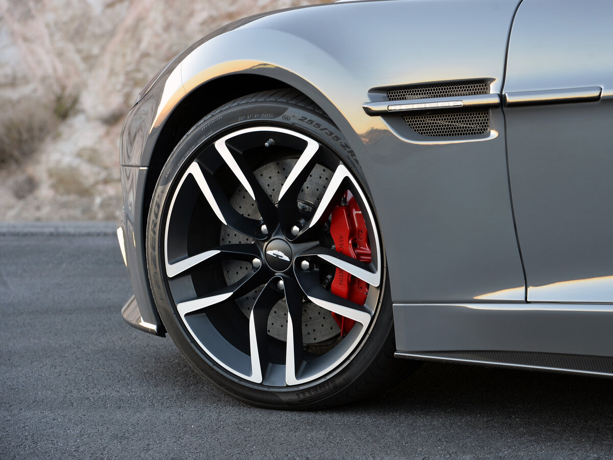 Aston Martin Vanquish II Родстер Volante — фото 13