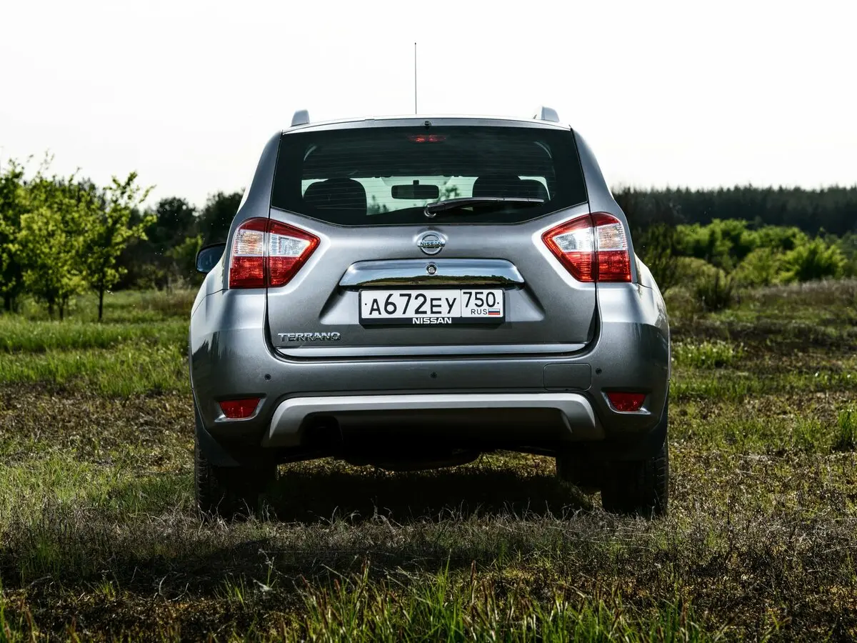 Nissan Terrano III (D10) Внедорожник 5 дв. — сүрөт 4