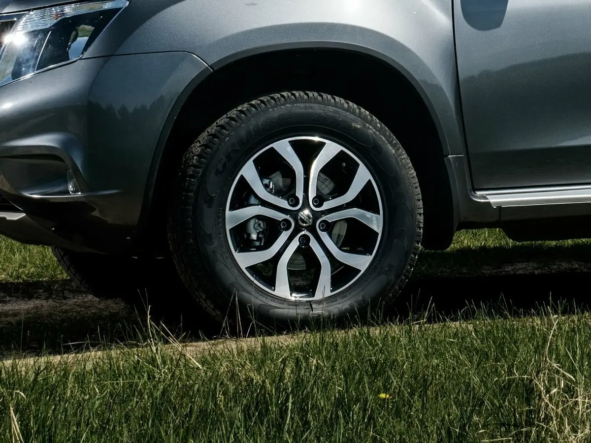 Nissan Terrano III (D10) Внедорожник 5 дв. — сүрөт 19