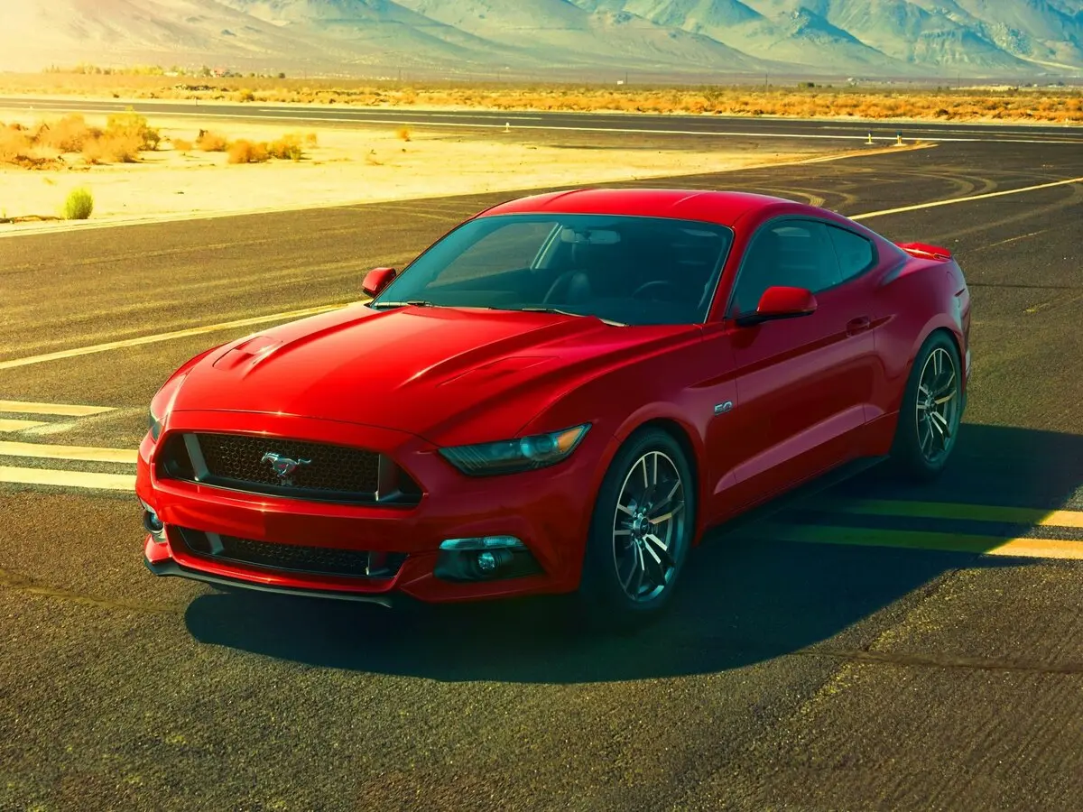 Ford Mustang VI Купе