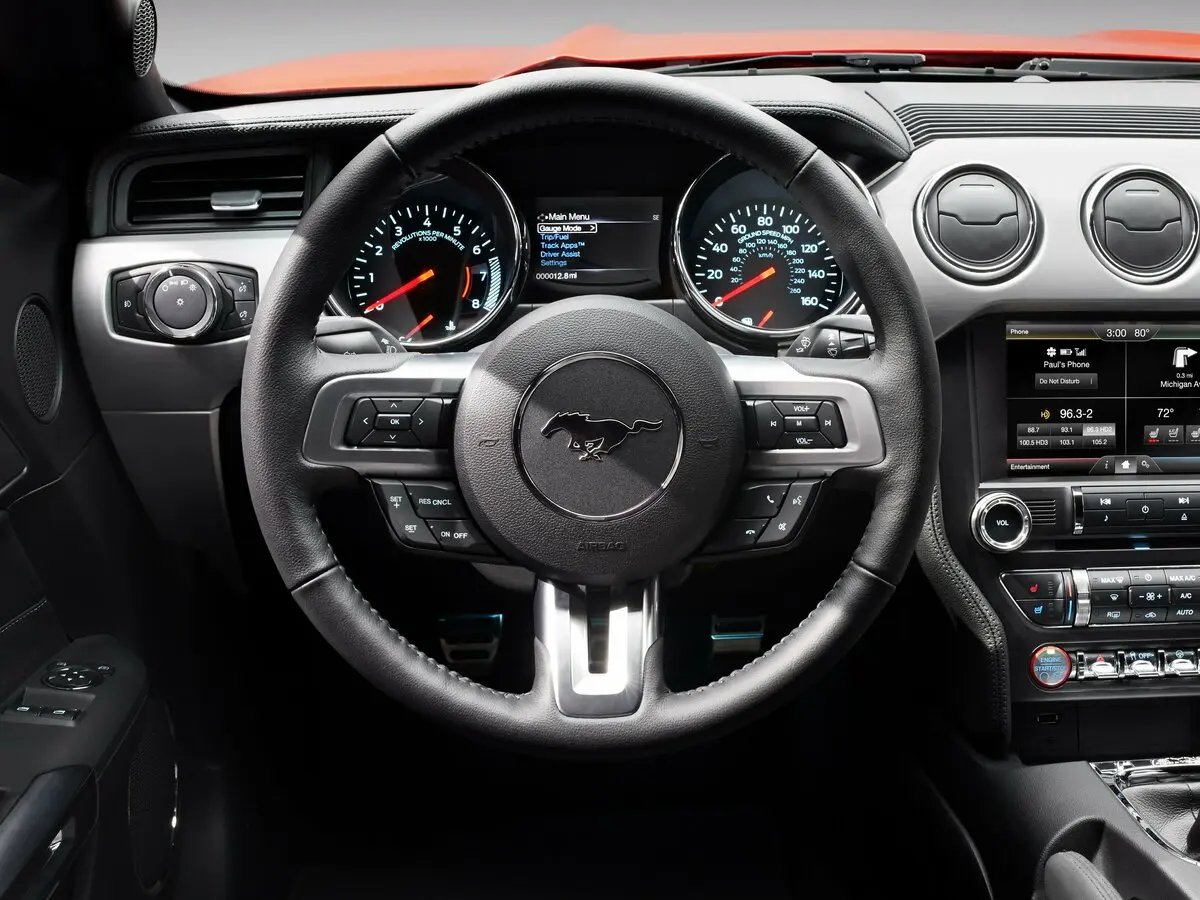 Ford Mustang VI Кабриолет — сүрөт 6