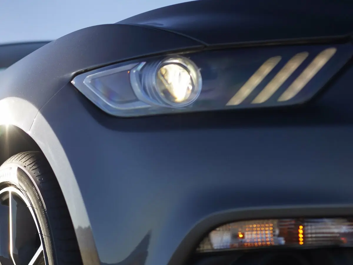 Ford Mustang VI Кабриолет — сүрөт 8