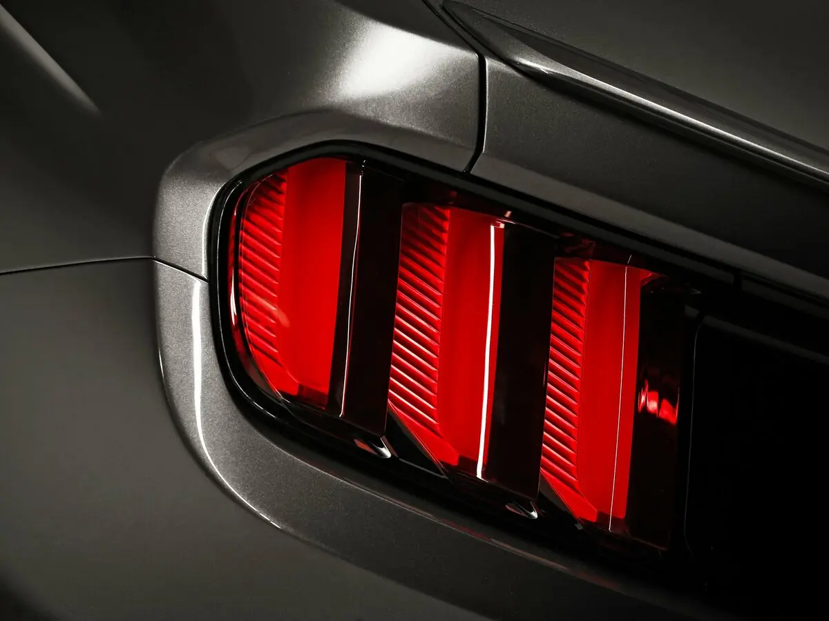 Ford Mustang VI Кабриолет — сүрөт 9