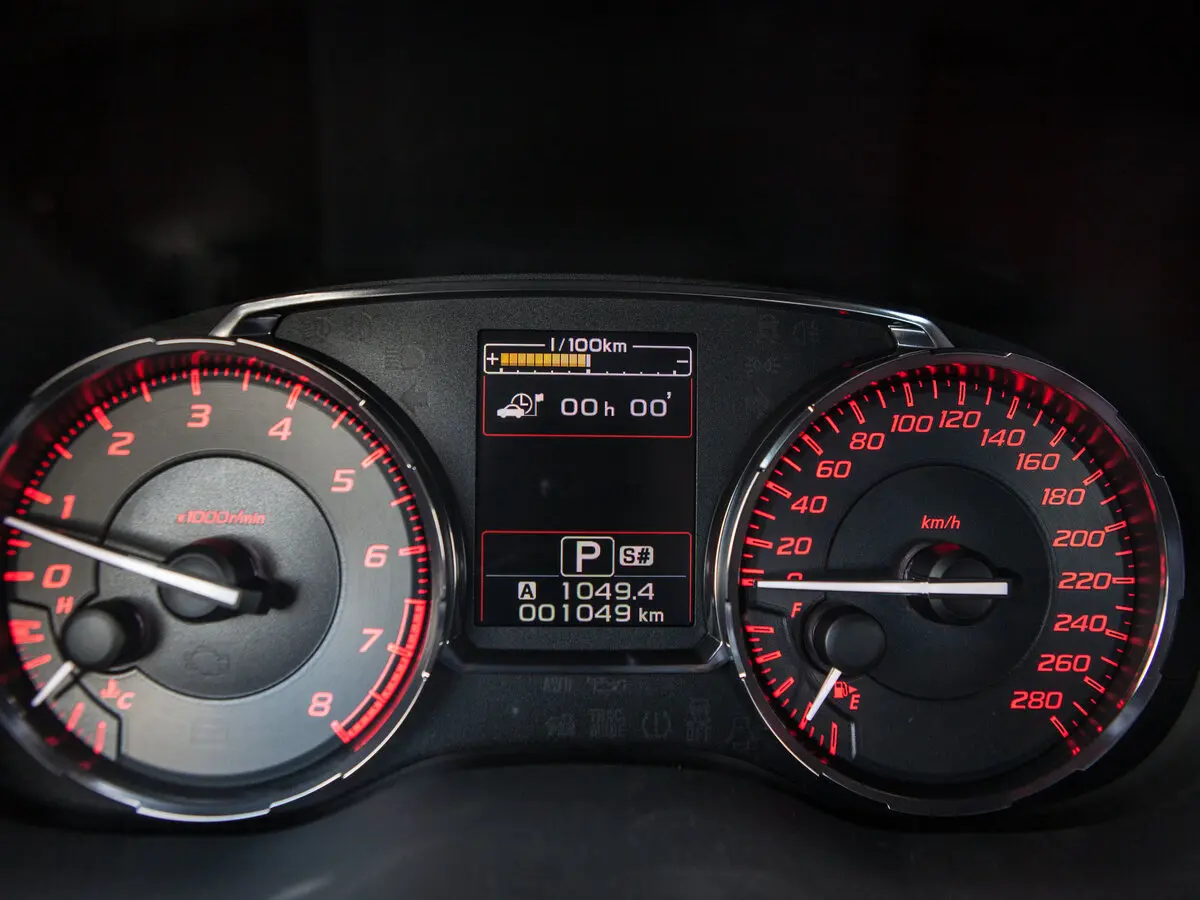 Subaru WRX I Седан — 照片 9