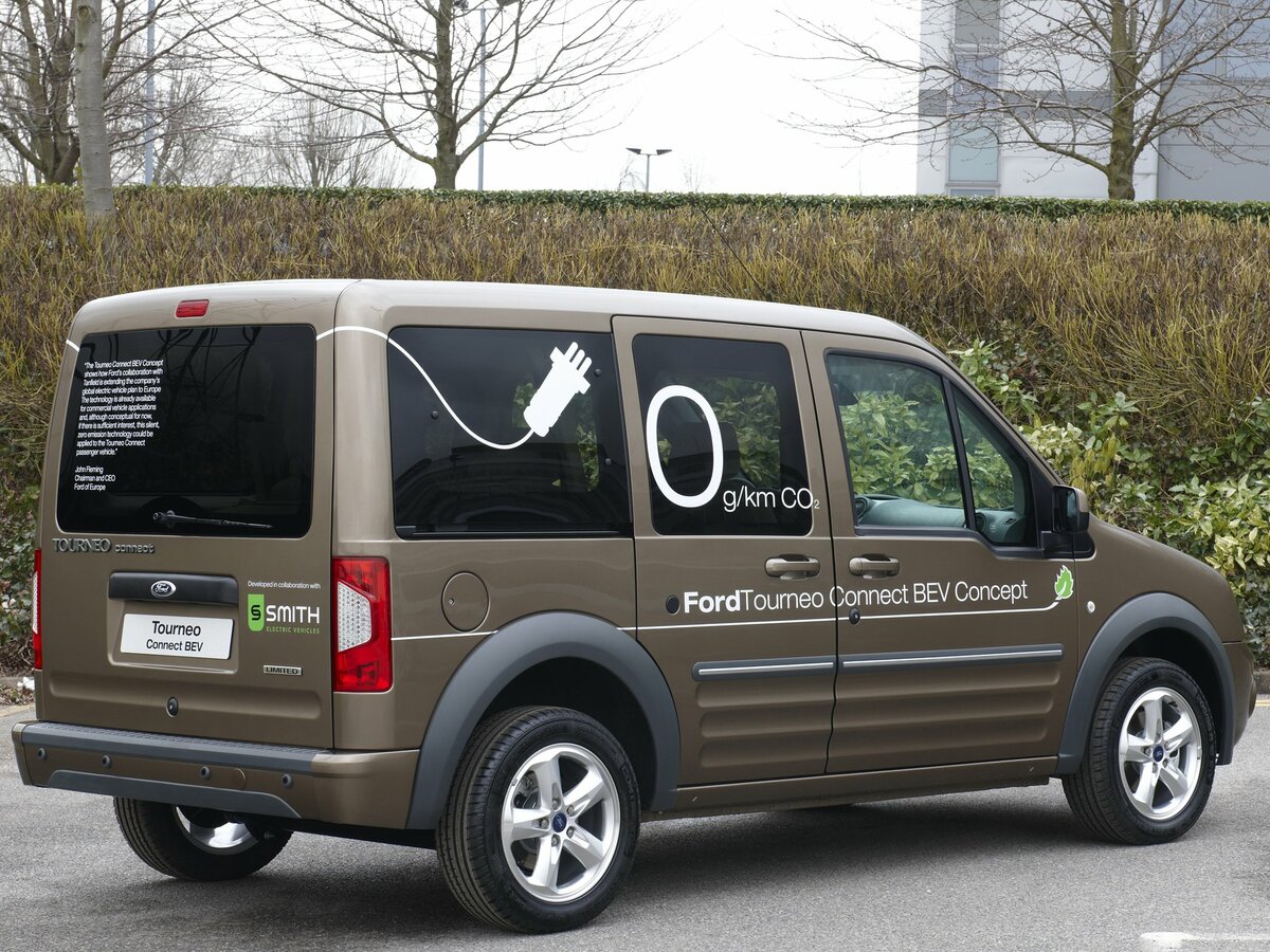 Ford Tourneo Connect I Рестайлинг Минивэн SWB — фото 2