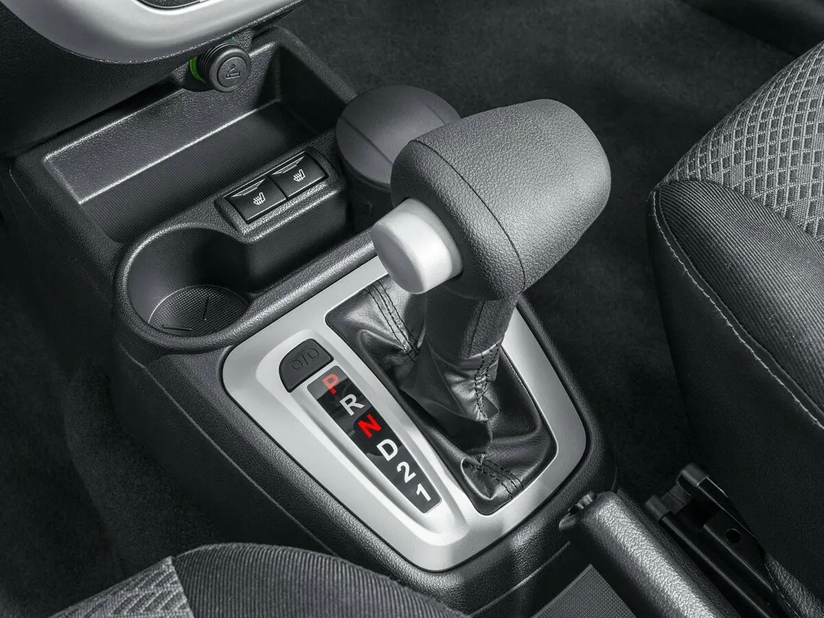 Lada (ВАЗ) Granta I Лифтбек — сүрөт 13