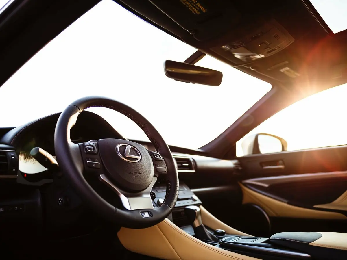Lexus RC I Купе — сүрөт 8