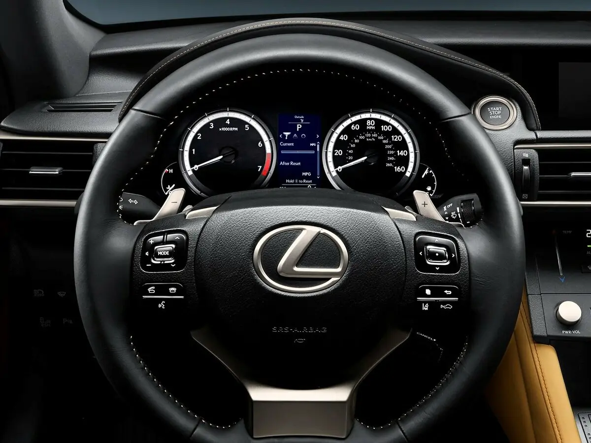 Lexus RC I Купе — сүрөт 10