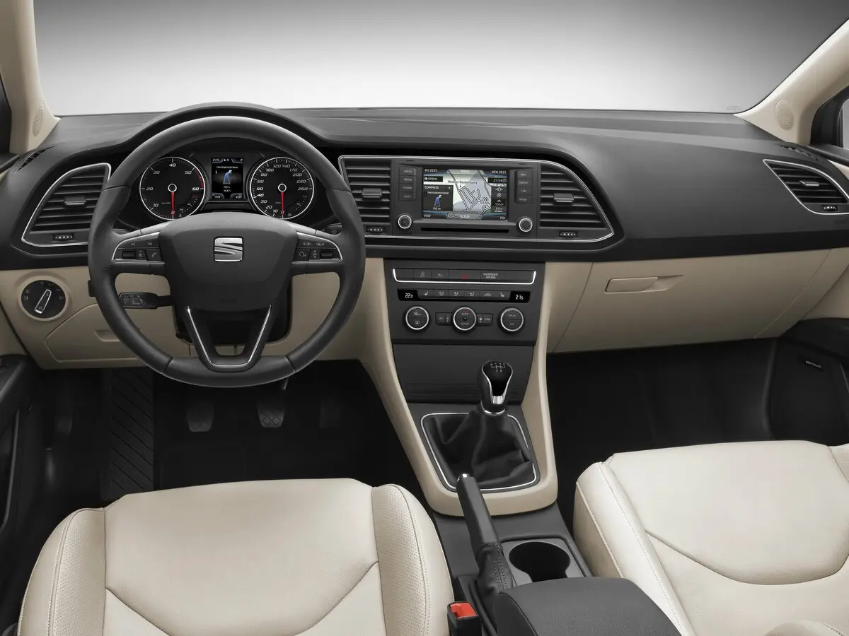 SEAT Leon III Универсал 5 дв. — 照片 6
