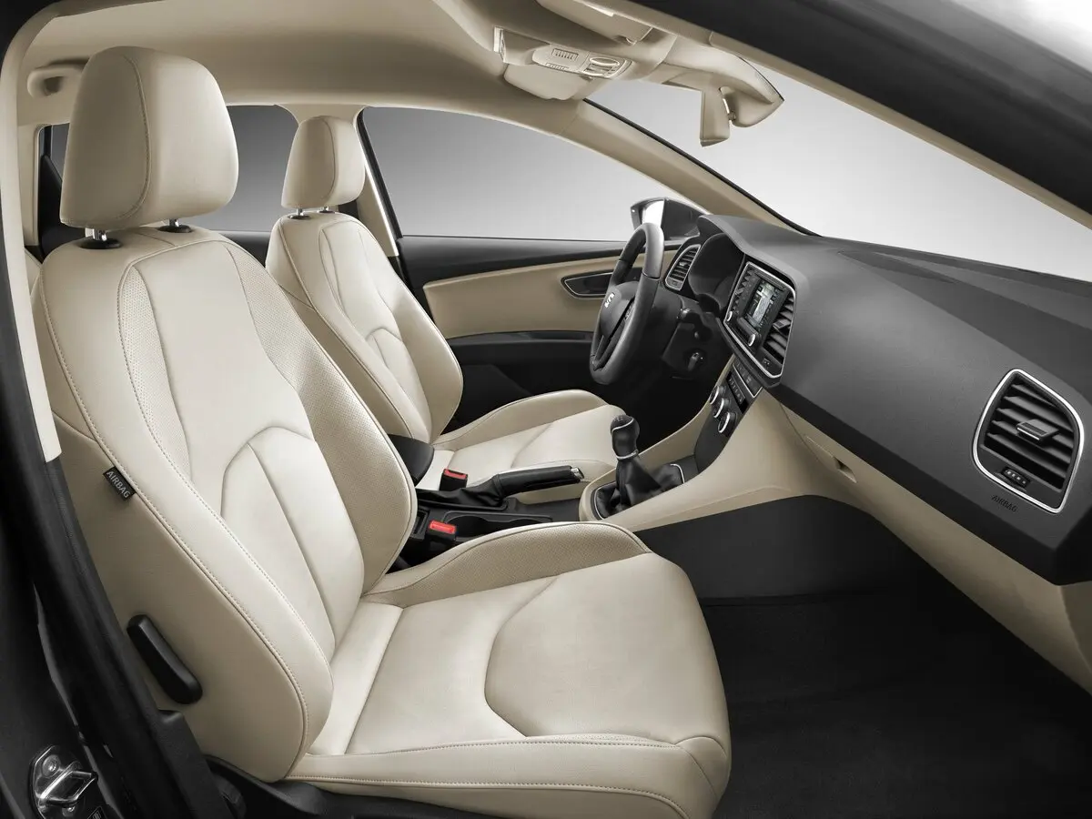 SEAT Leon III Универсал 5 дв. — 照片 7