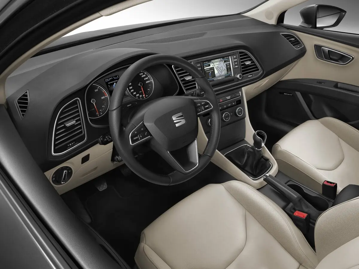 SEAT Leon III Универсал 5 дв. — 照片 8
