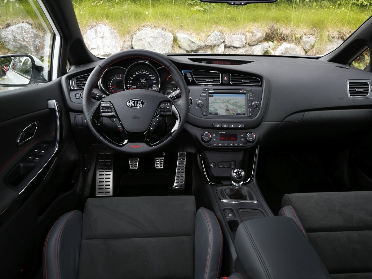 Kia Ceed GT I Хэтчбек 5 дв. — фото 6