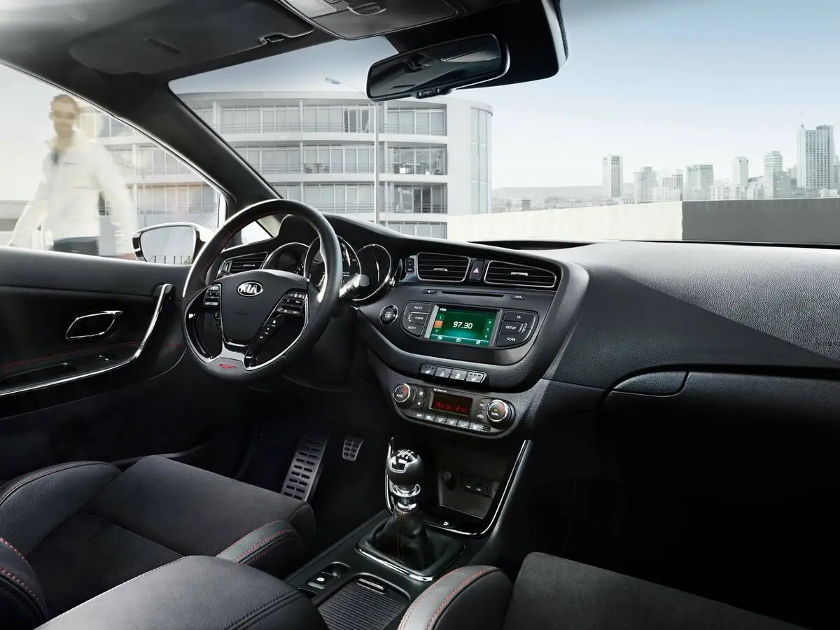 Kia Ceed GT I Хэтчбек 5 дв. — сүрөт 7