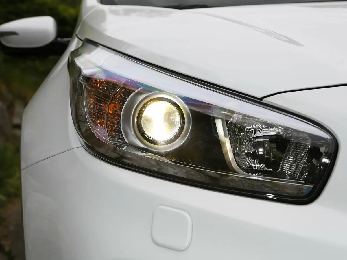Kia Ceed GT I Хэтчбек 5 дв. — сүрөт 12