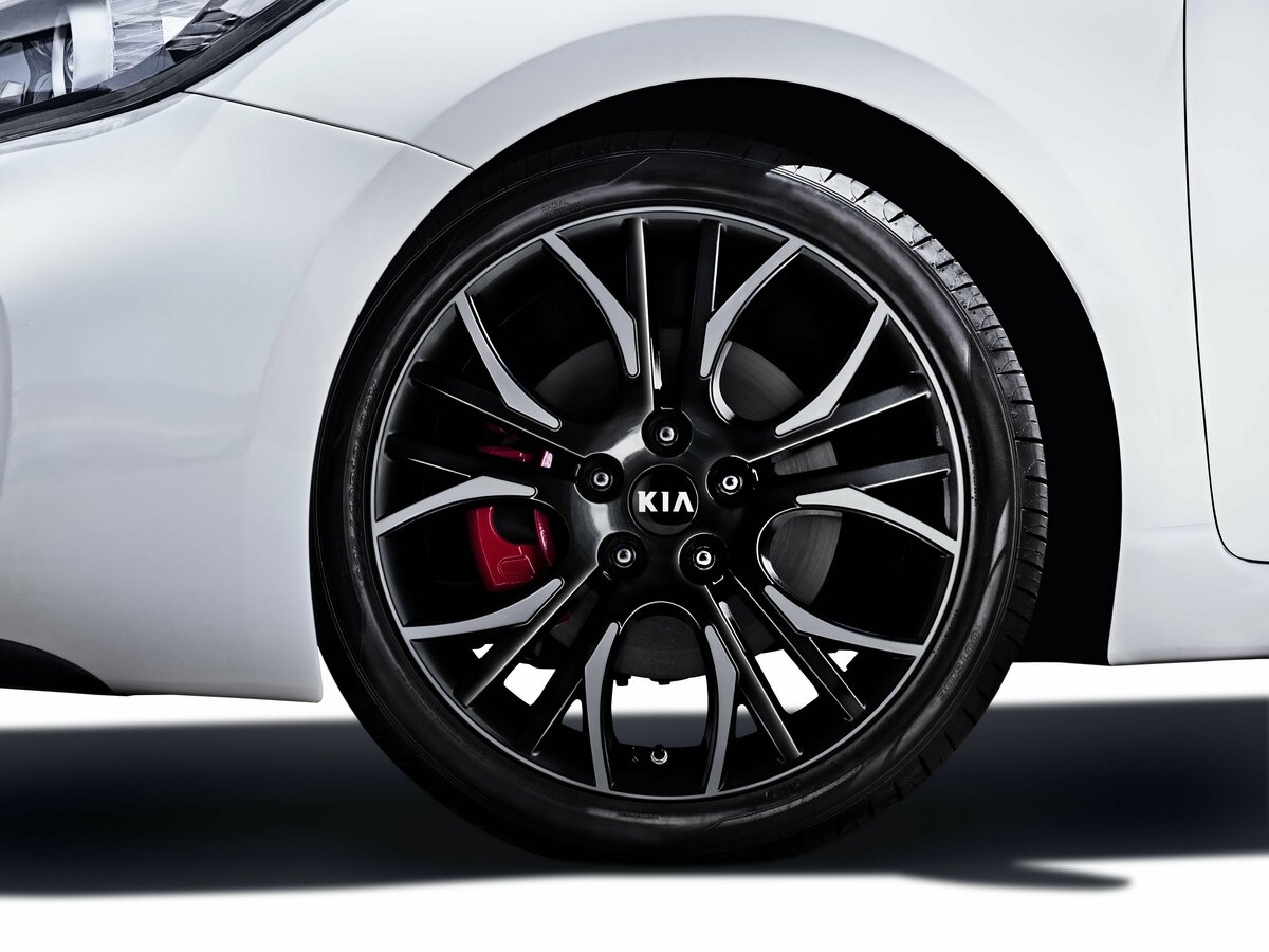 Kia Ceed GT I Хэтчбек 3 дв. — фото 16