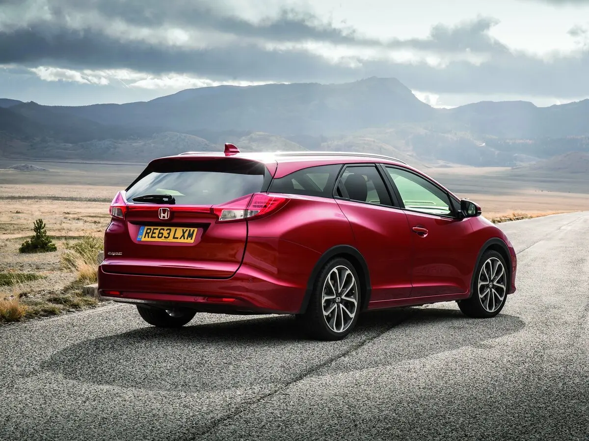 Honda Civic IX Универсал 5 дв. — фото 5