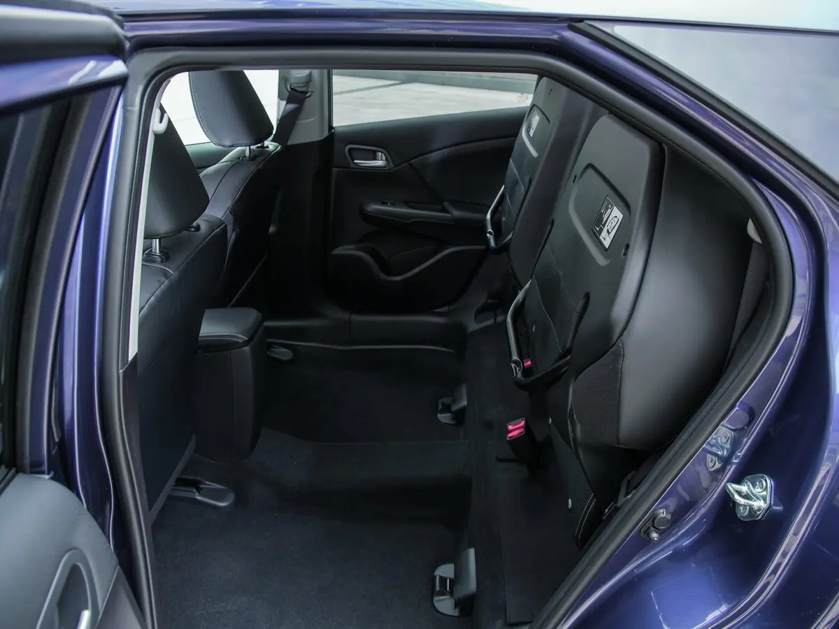 Honda Civic IX Универсал 5 дв. — фото 10