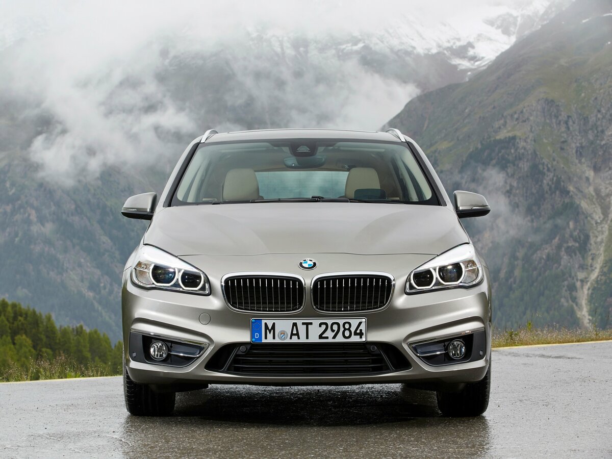 BMW 2 серии Active Tourer F45 Компактвэн — фото 3