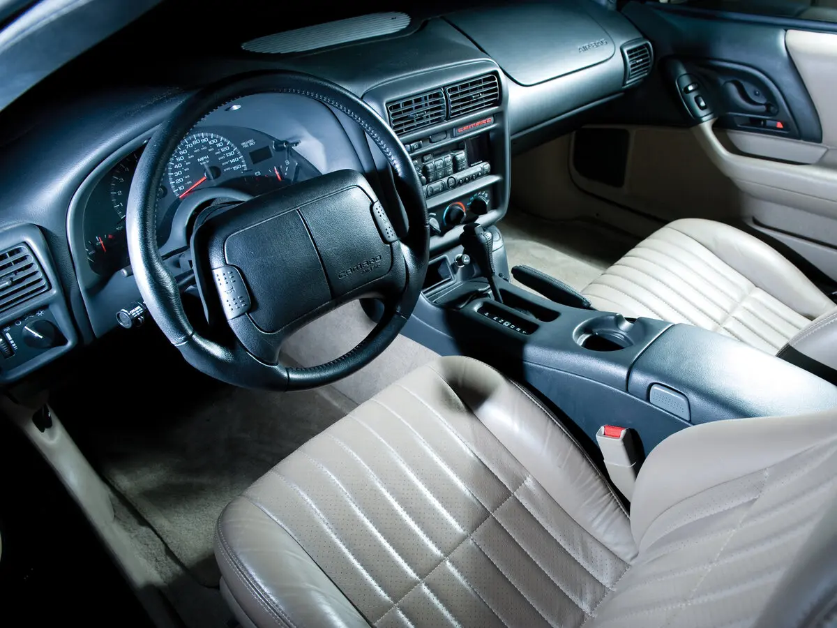 Chevrolet Camaro IV Купе — сүрөт 7