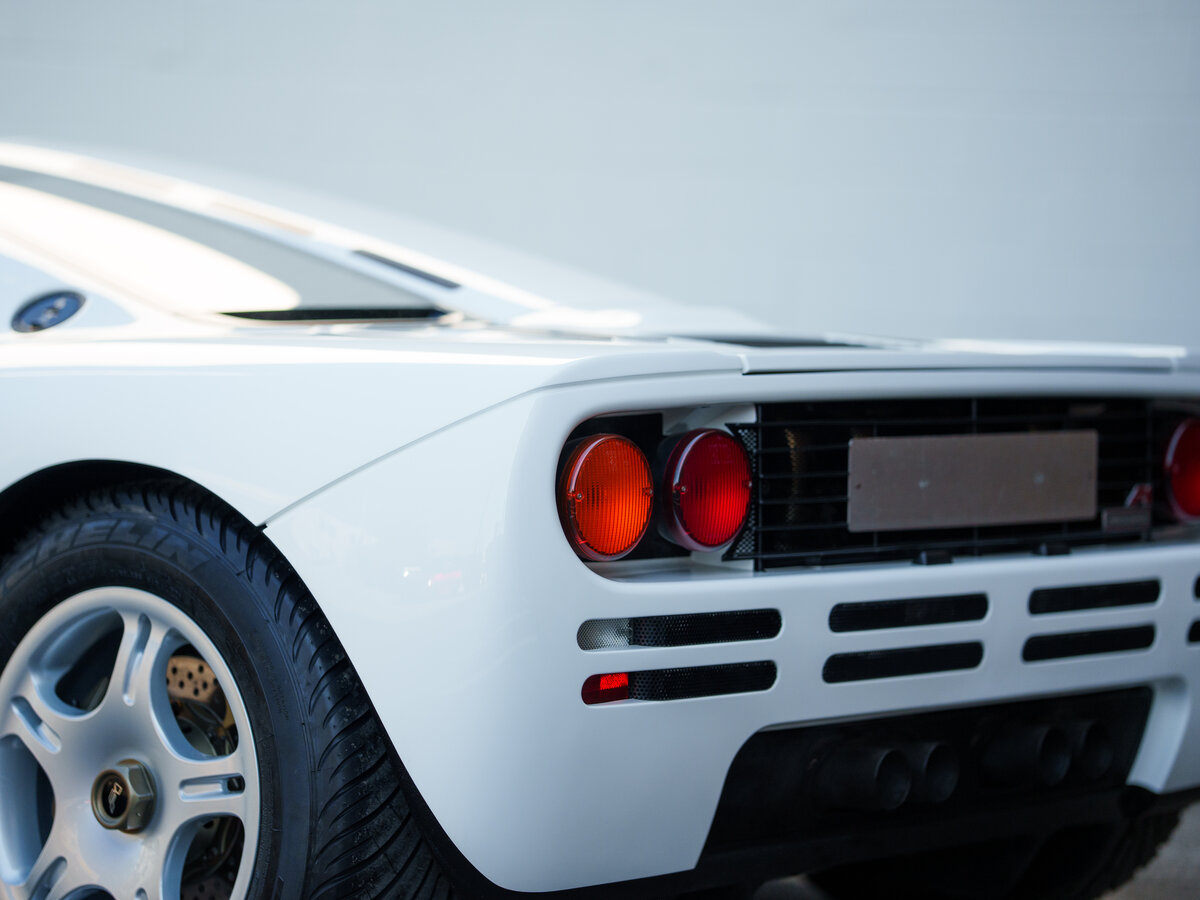 McLaren F1 1992 – 2000 Купе — фото 13