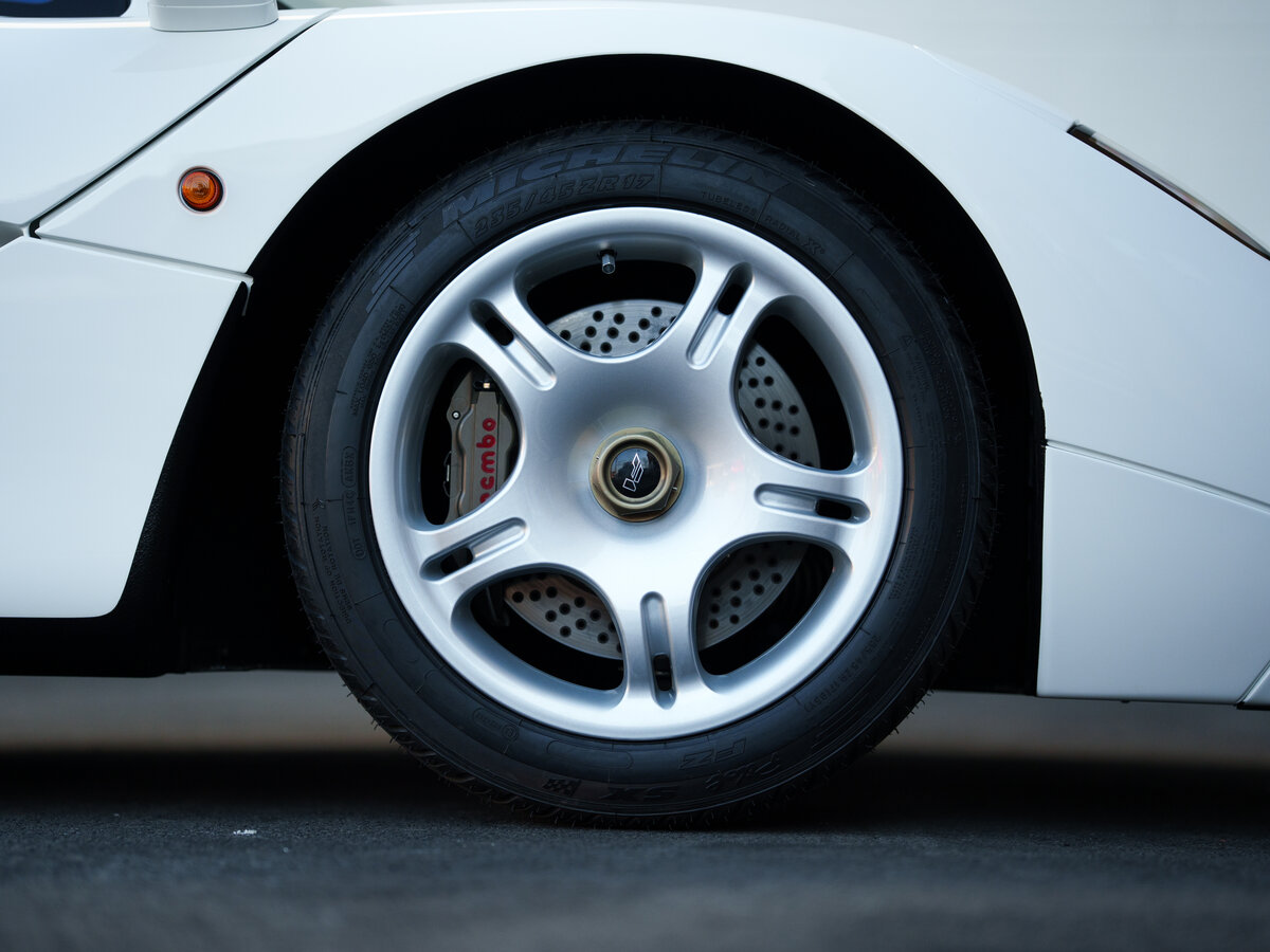 McLaren F1 1992 – 2000 Купе — фото 15