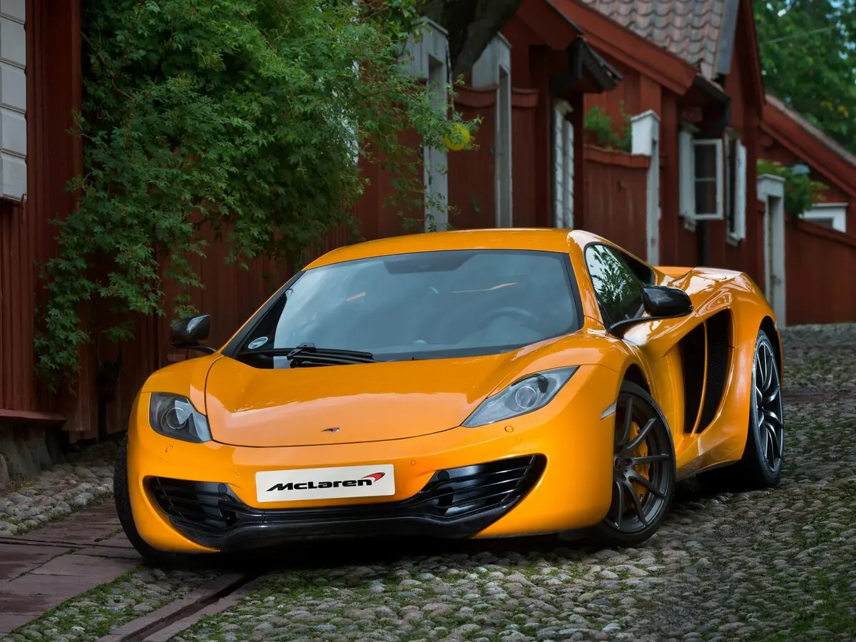 McLaren MP4-12C 2011 – 2014 Купе — photo 3