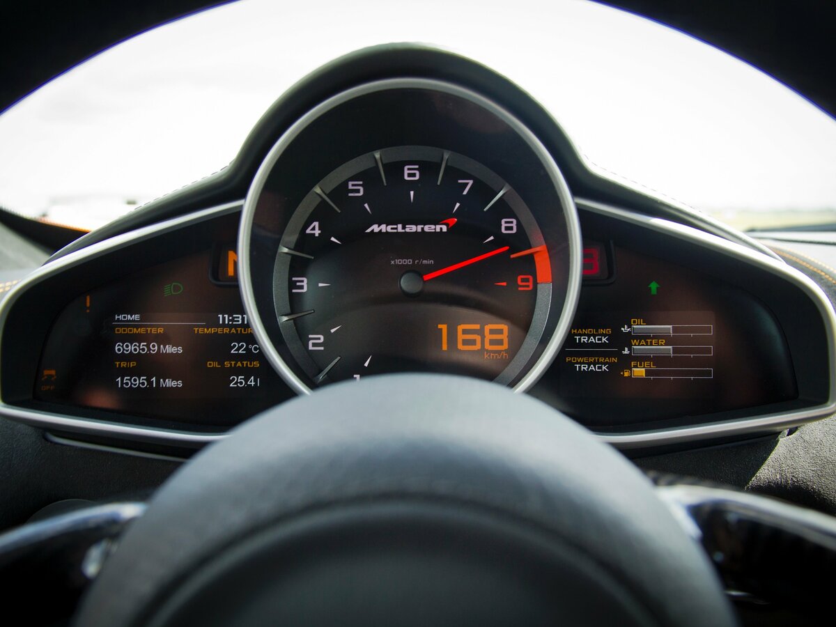 McLaren MP4-12C 2011 – 2014 Родстер — фото 9