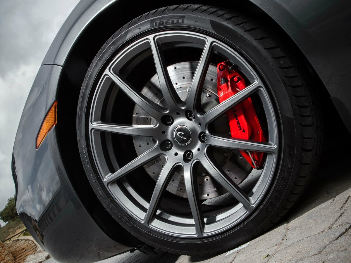 McLaren MP4-12C 2011 – 2014 Родстер — фото 18