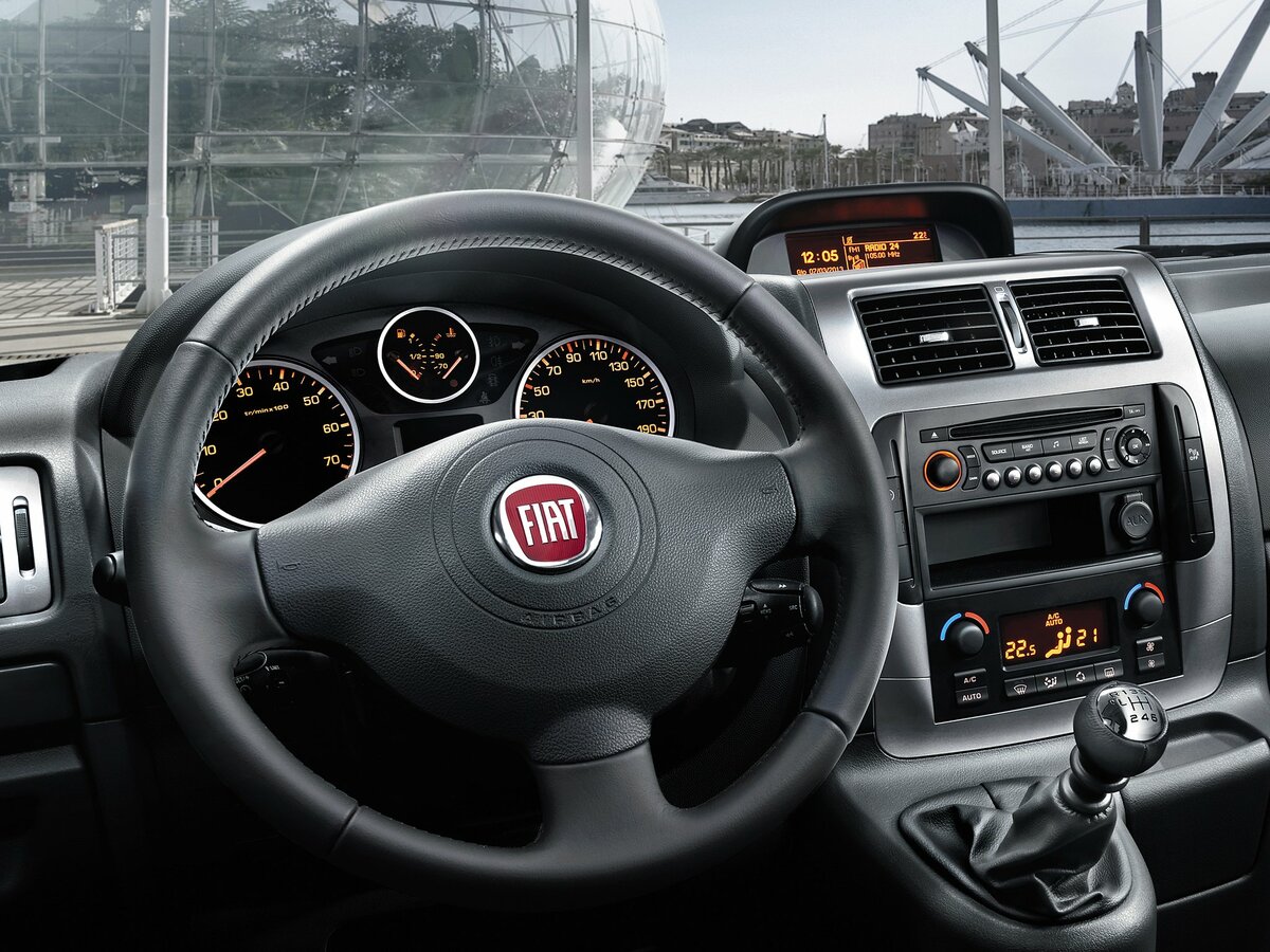 Fiat Scudo II Минивэн — фото 2