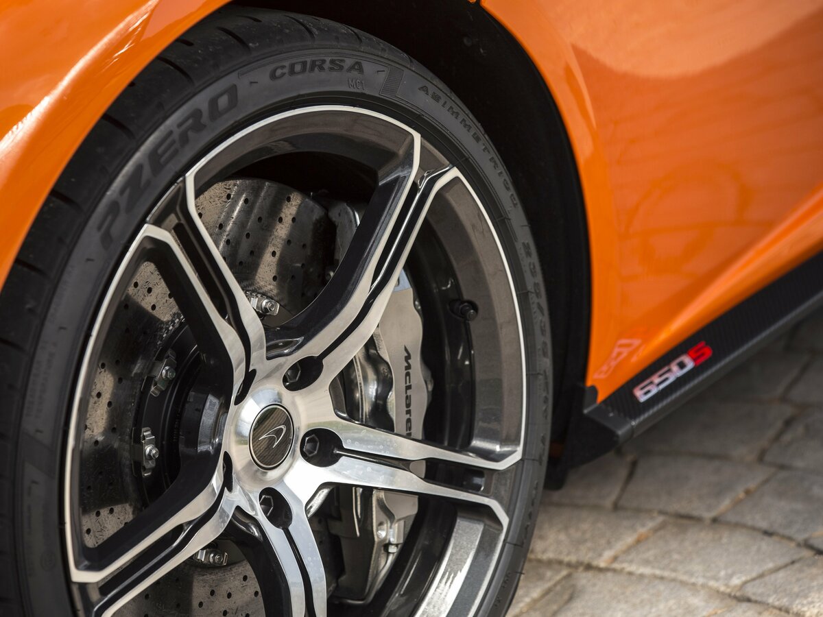 McLaren 650S 2014 – 2017 Купе — фото 16