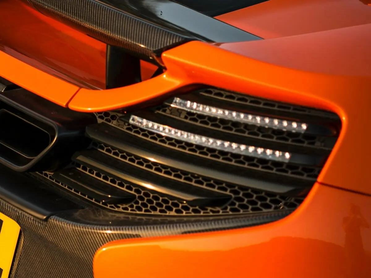McLaren 650S 2014 – 2017 Родстер — сүрөт 13