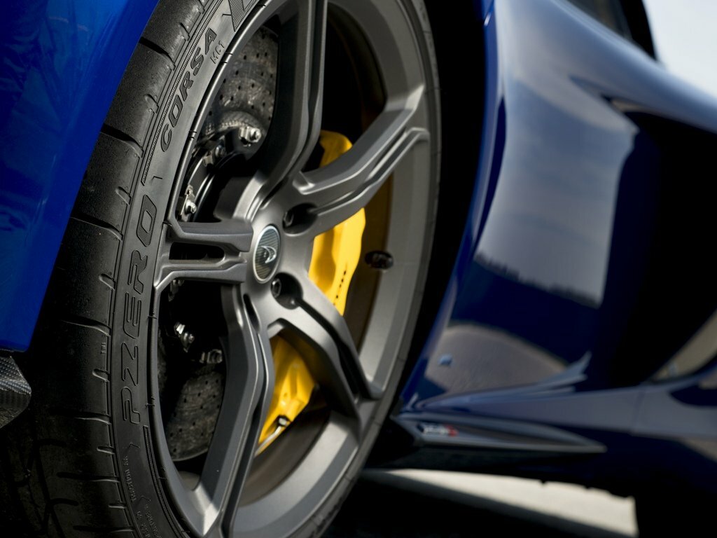 McLaren 650S 2014 – 2017 Родстер — фото 16