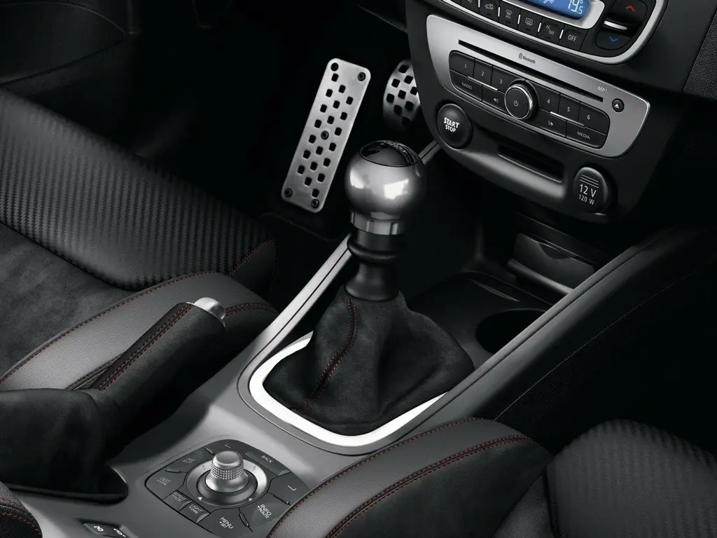 Renault Megane RS III Рестайлинг Хэтчбек 3 дв. — сүрөт 11