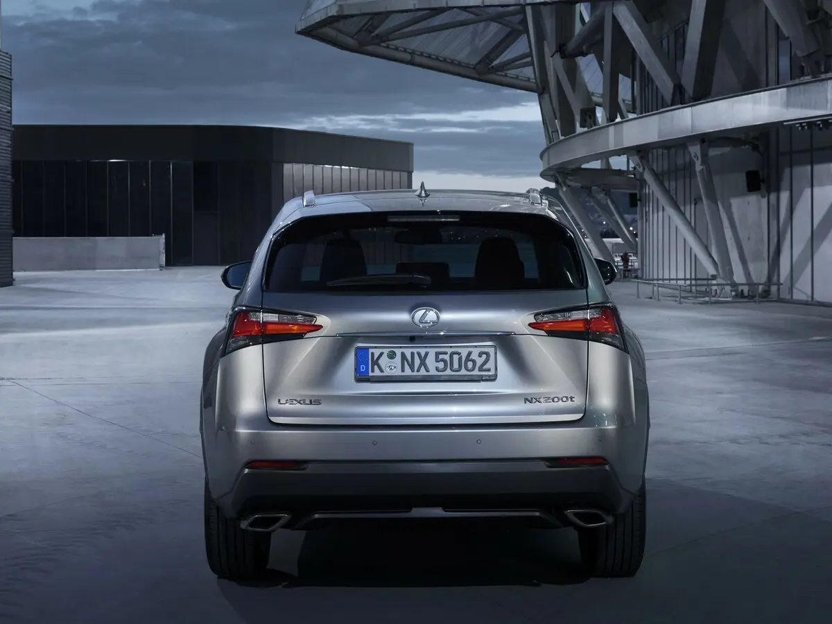 Lexus NX I Внедорожник 5 дв. — фото 4